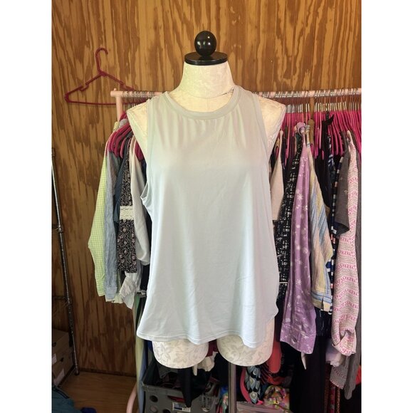 Halara Cut Out Curved Hem Running Tank Top Almost Aqua Sz S NWT Workout - Picture 2 of 11